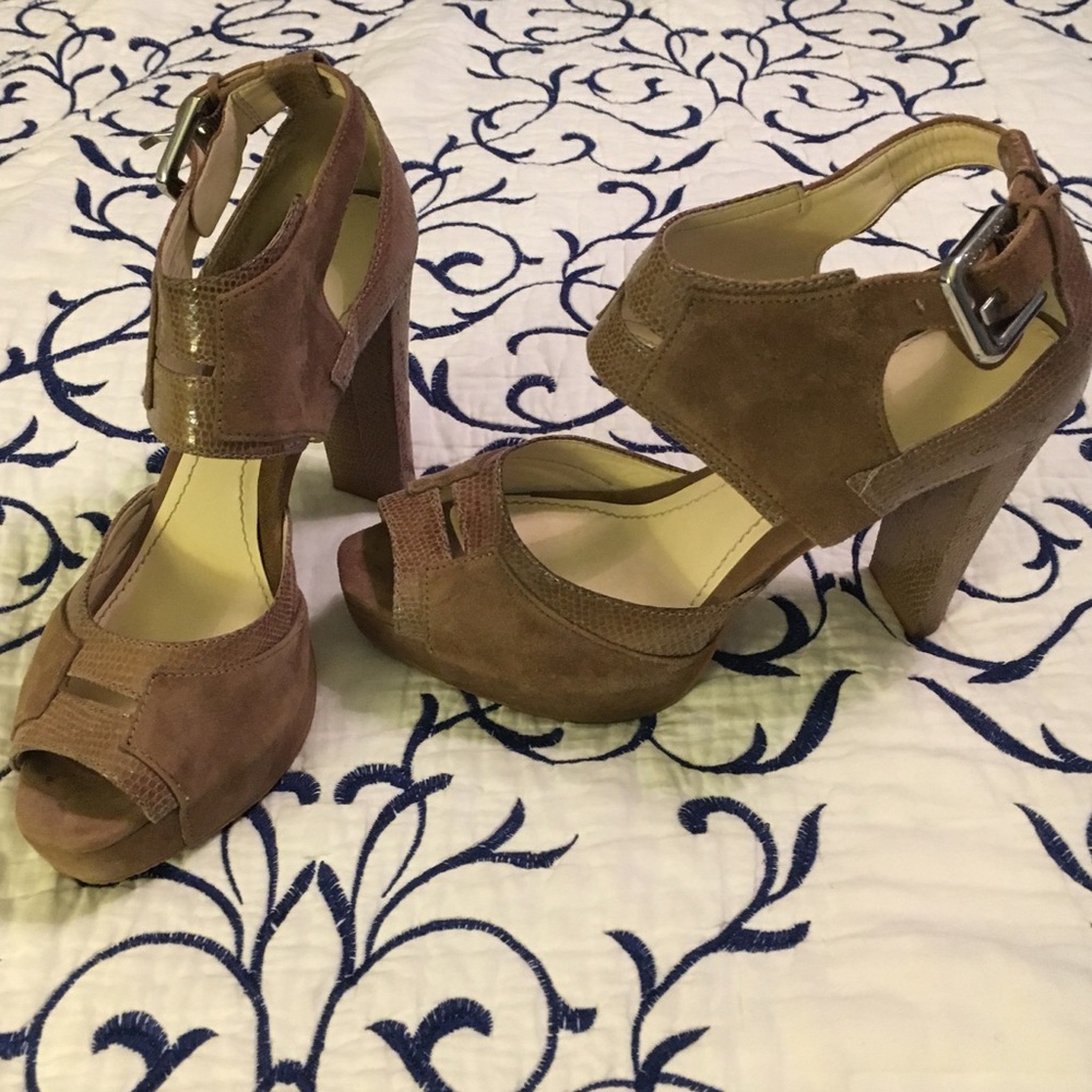 Calvin Klein Tan Heel